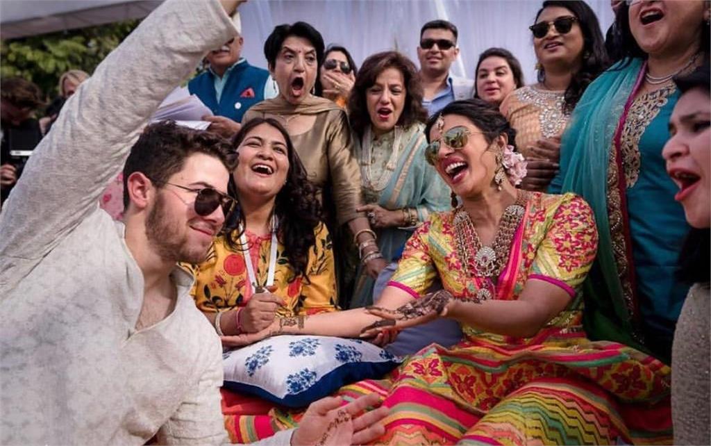 Priyanka Chopra and Nick Jonas Mehendi 1